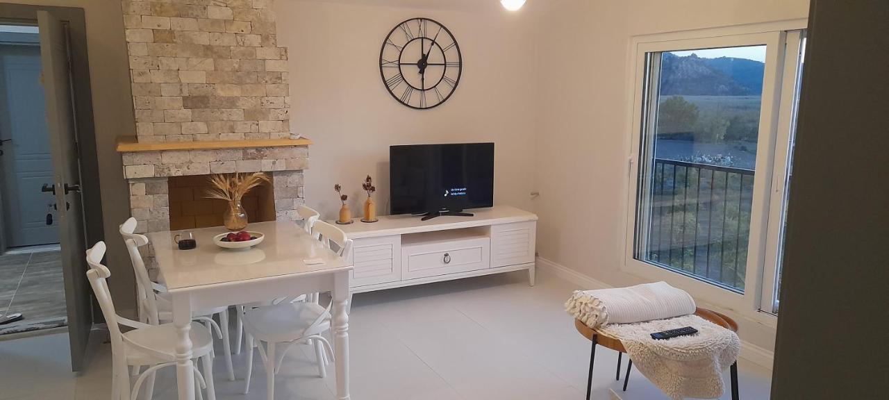Airport Blue Eye Apartment Dalaman Best Location Also Suitable For Day Rentals Ideal For Air Travelers, 5 Km Close To Airport Bagian luar foto